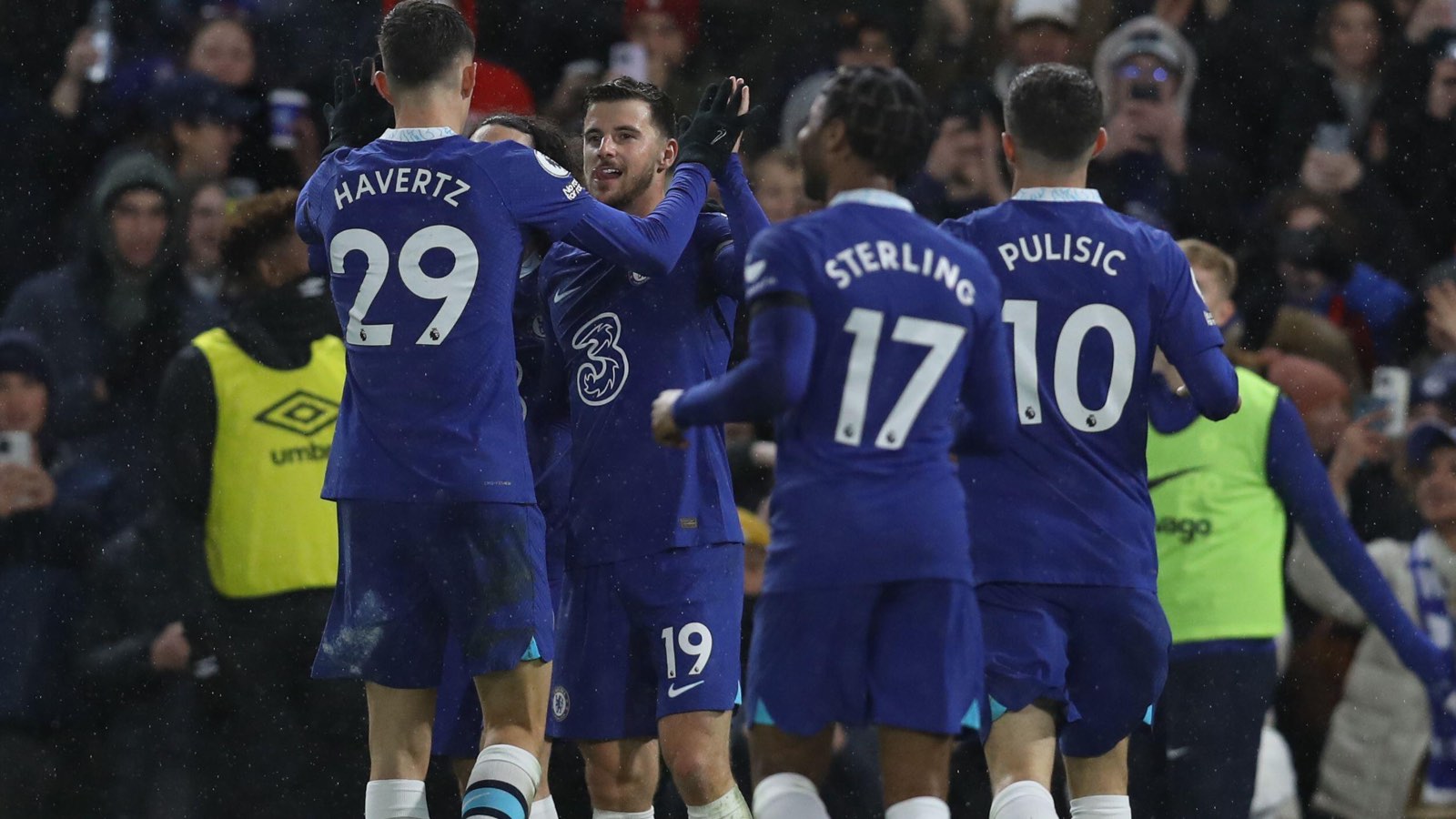 Chelsea đang trong giai đoạn khủng hoảng